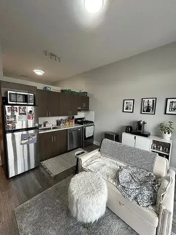 3220 North Lincoln Avenue Chicago IL 60657