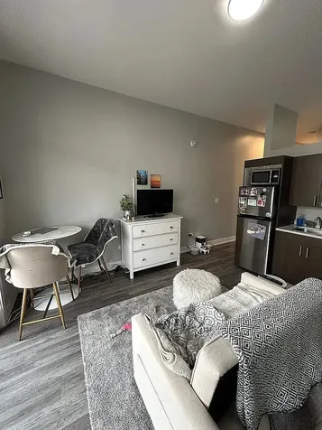 3220 North Lincoln Avenue Chicago IL 60657