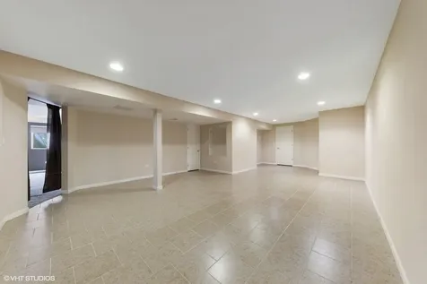 1908 North Evergreen Avenue Arlington Heights IL 60004