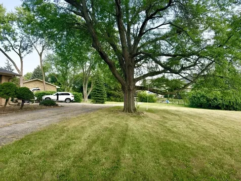 7826 Dunham Road Downers Grove IL 60516
