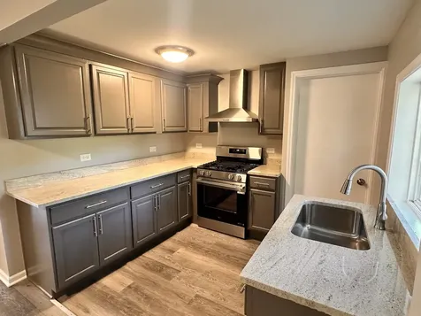 305 South Sterling Street Streator IL 61364