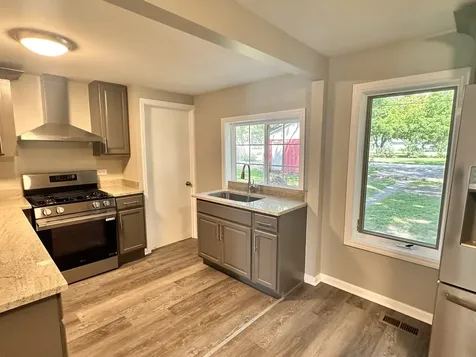 305 South Sterling Street Streator IL 61364