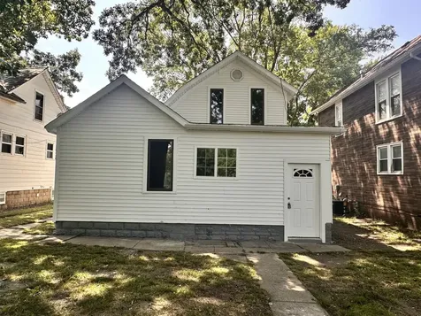 305 South Sterling Street Streator IL 61364