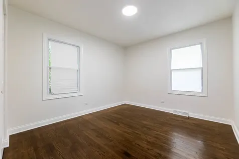 1420 East 15th Street Ford Heights IL 60411