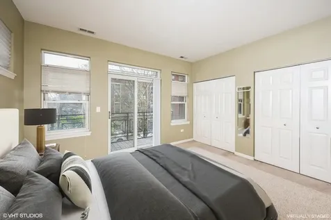 758 West 15th Street Chicago IL 60607