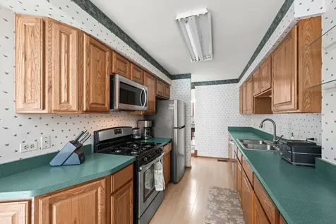1566 North Windsor Drive Arlington Heights IL 60004