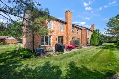 1566 North Windsor Drive Arlington Heights IL 60004