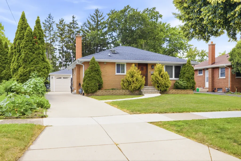 158 Judson Street Bensenville IL 60106