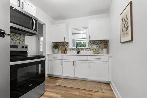 1719 Carney Avenue Rockford IL 61103