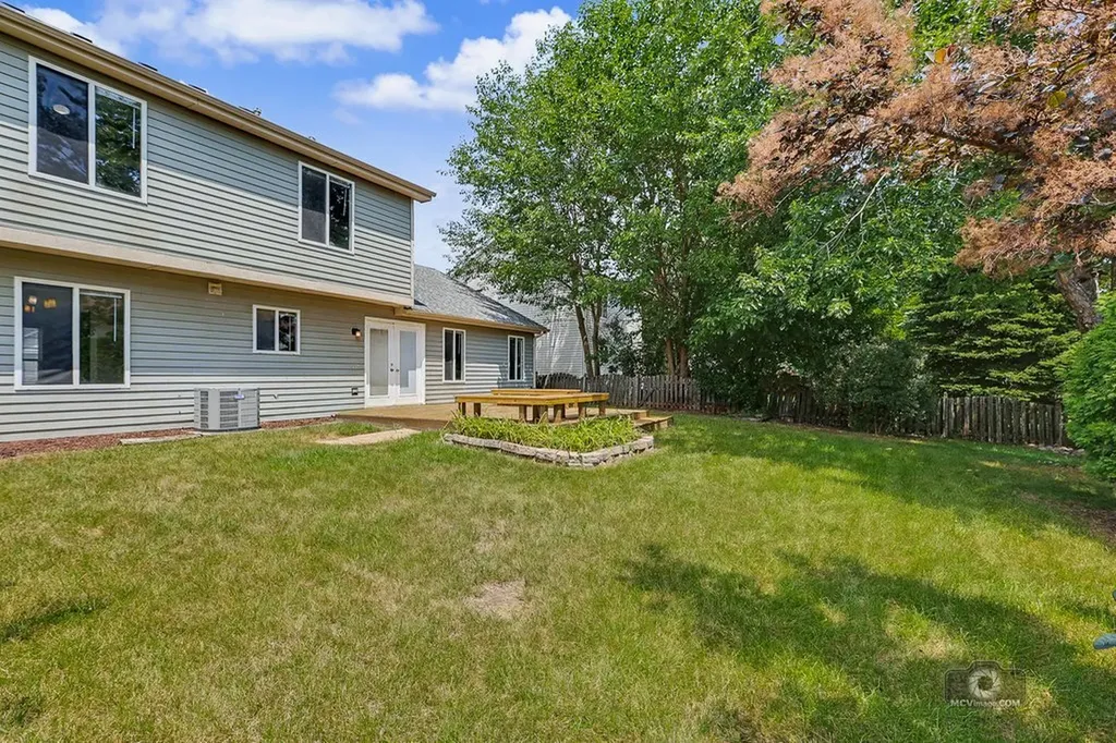 21221 Chastworth Lane Plainfield IL 60544