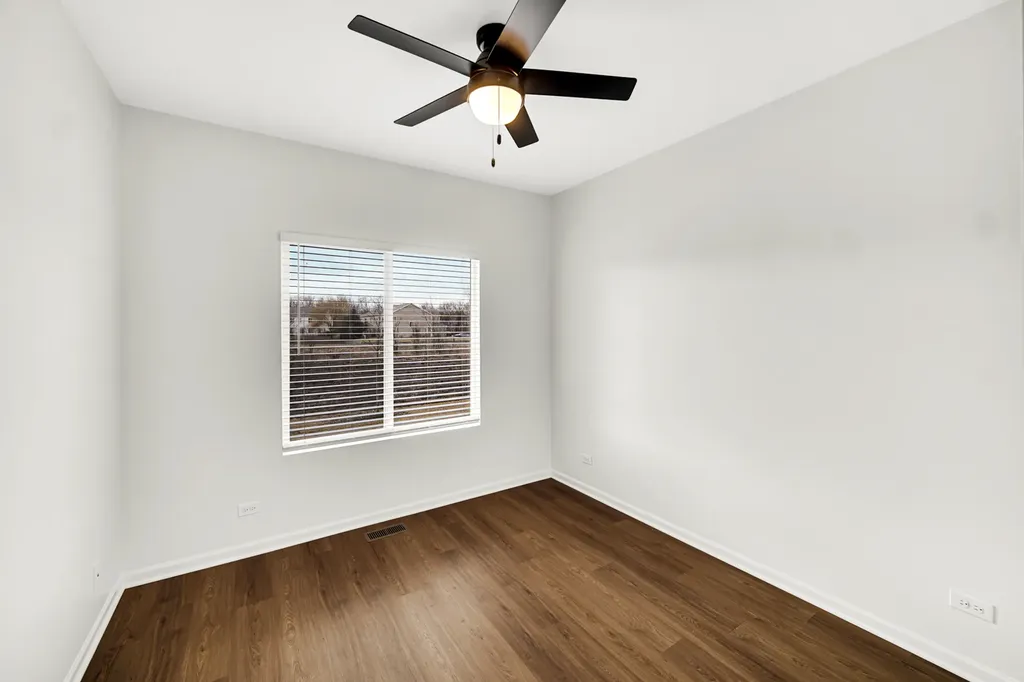 2325 Summerlin Drive Aurora IL 60503
