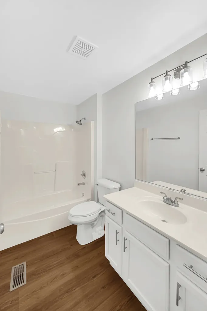 2325 Summerlin Drive Aurora IL 60503