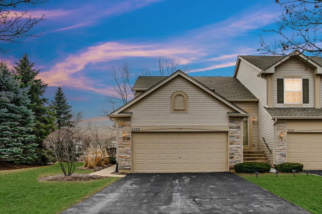 2325 Summerlin Drive Aurora IL 60503