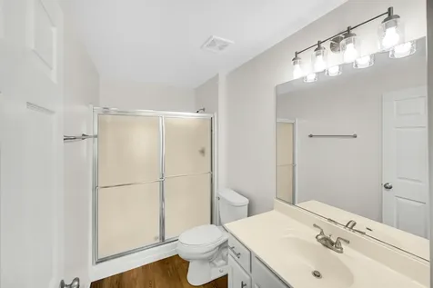 2325 Summerlin Drive Aurora IL 60503