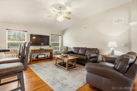 2759 Goldenrod Drive Yorkville IL 60560