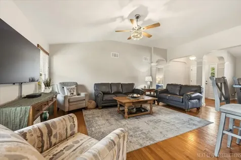 2759 Goldenrod Drive Yorkville IL 60560