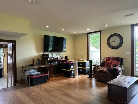 320 East Lincoln Avenue Watseka IL 60970