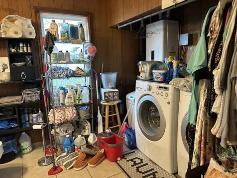 320 East Lincoln Avenue Watseka IL 60970