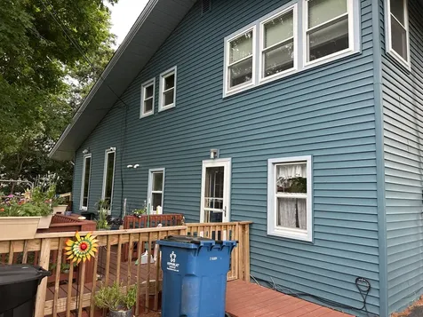 320 East Lincoln Avenue Watseka IL 60970