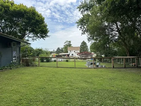 320 East Lincoln Avenue Watseka IL 60970