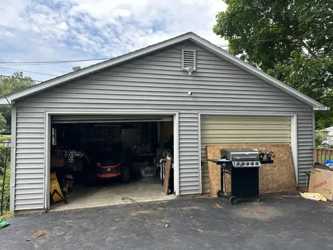 320 East Lincoln Avenue Watseka IL 60970