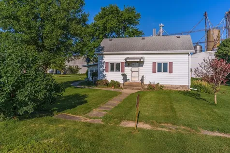13223 North 2760 Road Forrest IL 61741