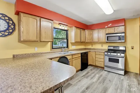 650 Washington Avenue Bourbonnais IL 60914