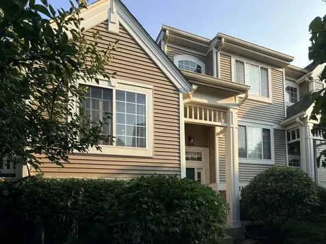 2263 Daybreak Drive Aurora IL 60503