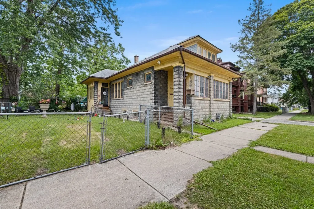 11548 South Normal Avenue Chicago IL 60628