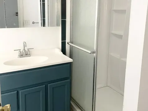 4846 West Gunnison Street Chicago IL 60630