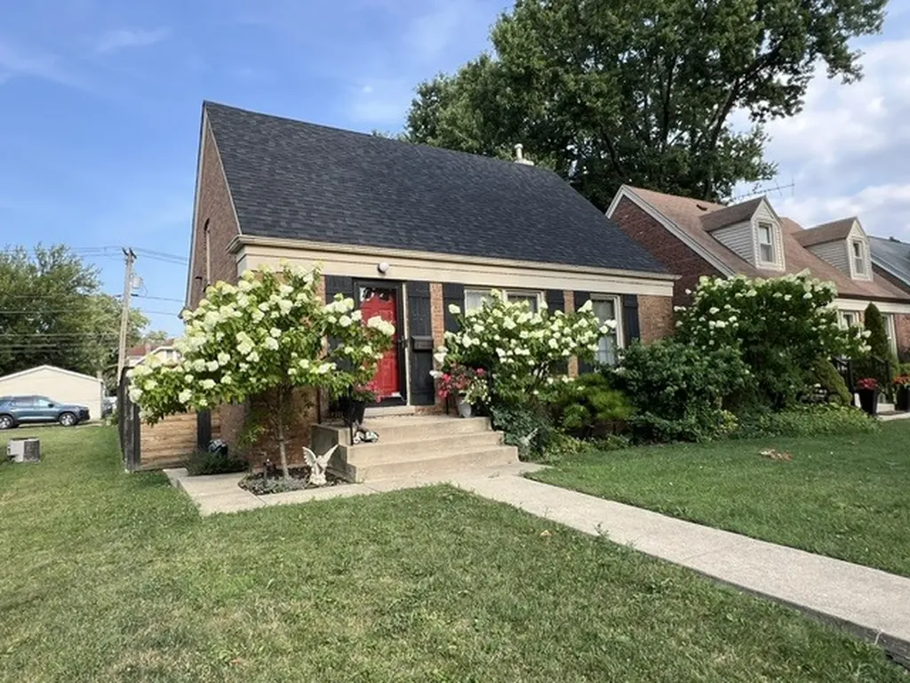 3721 Kemman Avenue Brookfield IL 60513
