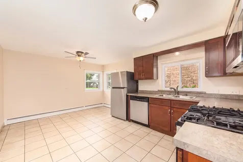 2245 Des Plaines Avenue North Riverside IL 60546