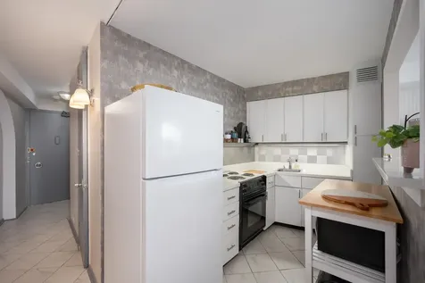 300 North State Street Chicago IL 60654
