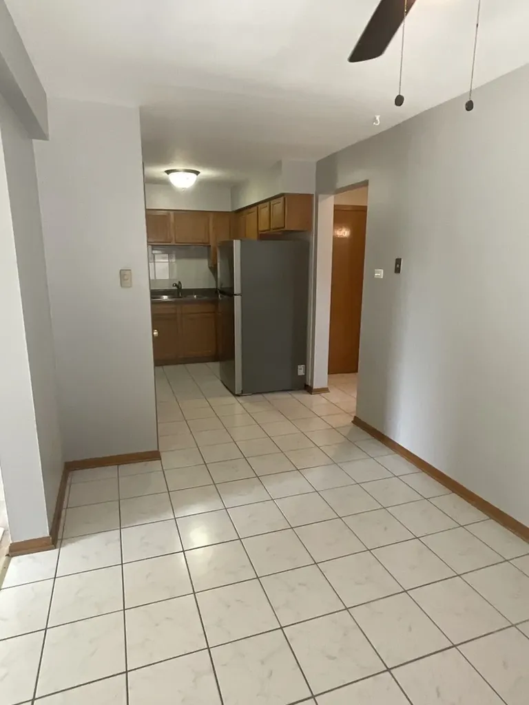 6436 West 64th Place Chicago IL 60638