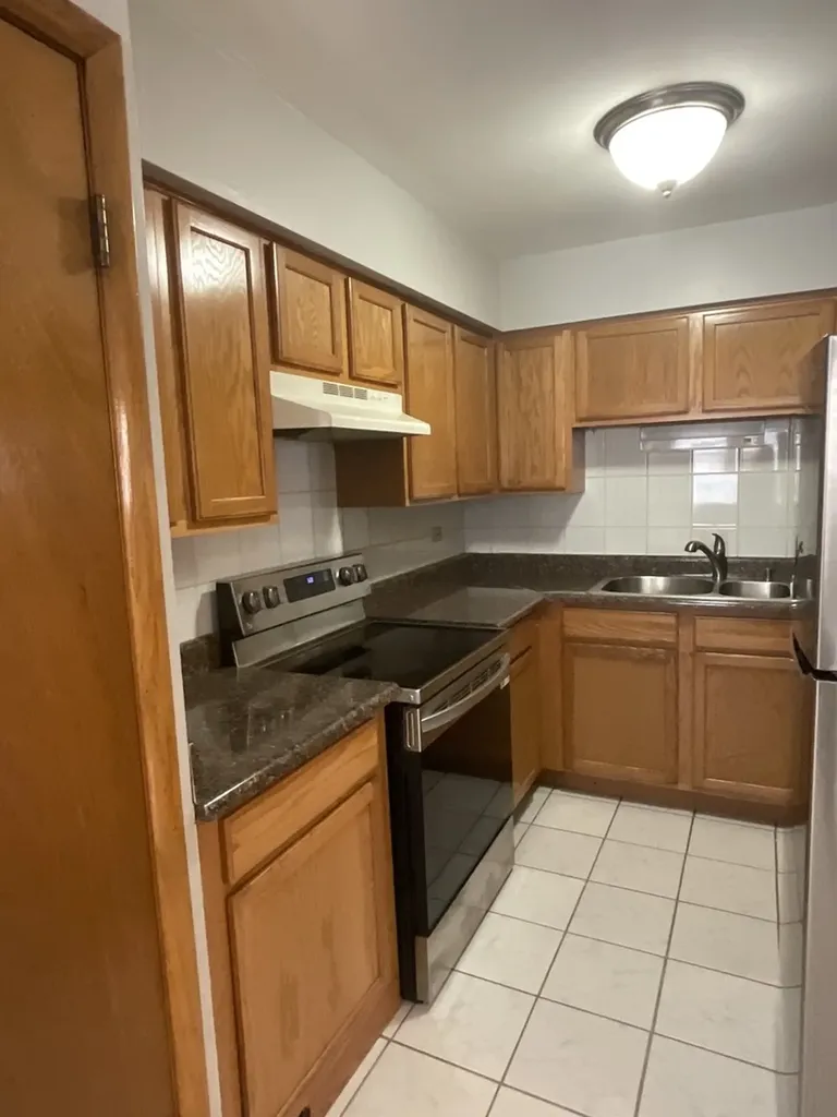 6436 West 64th Place Chicago IL 60638