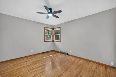 508 Oak Drive East Dundee IL 60118
