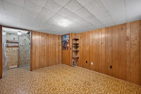 508 Oak Drive East Dundee IL 60118