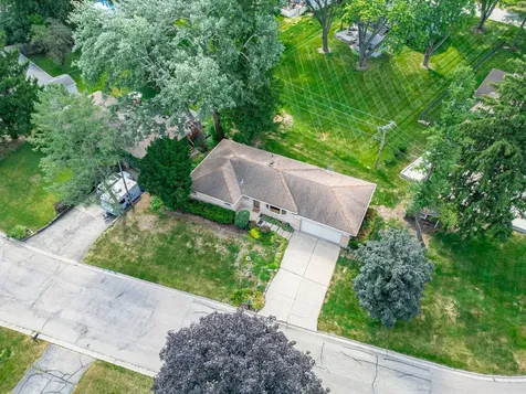 508 Oak Drive East Dundee IL 60118