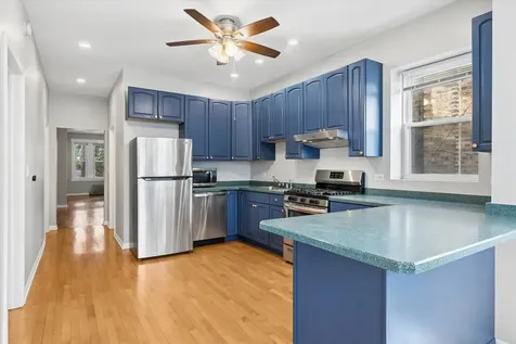 5147 West Cullom Avenue Chicago IL 60641