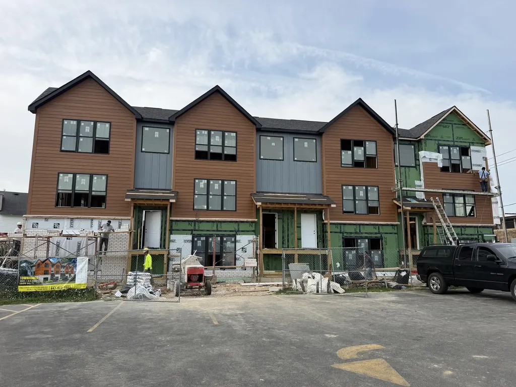 540 North Seymour Avenue Mundelein IL 60060