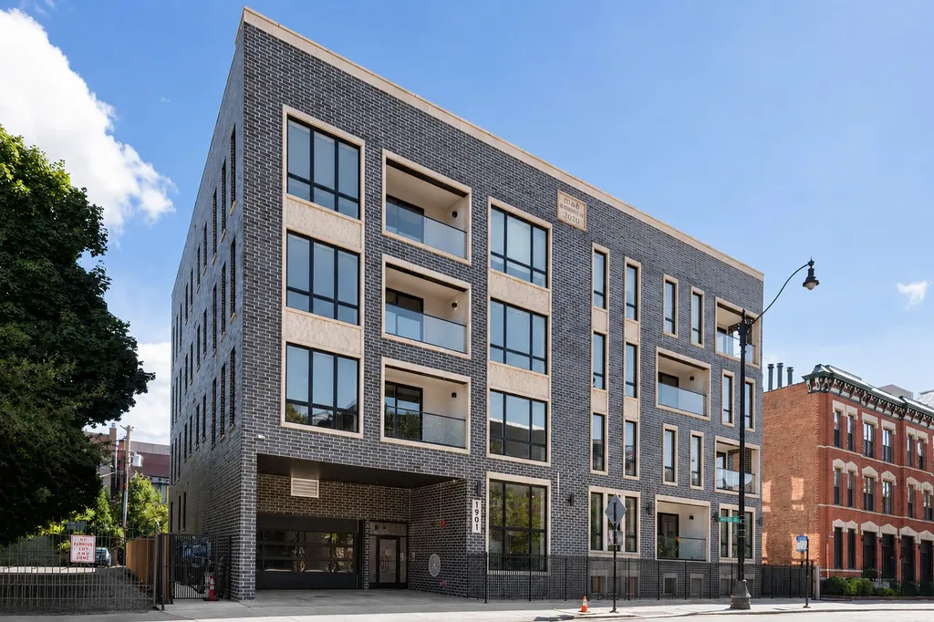 1901 North Halsted Street Chicago IL 60614