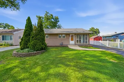 1107 Elmhurst Street Bensenville IL 60106