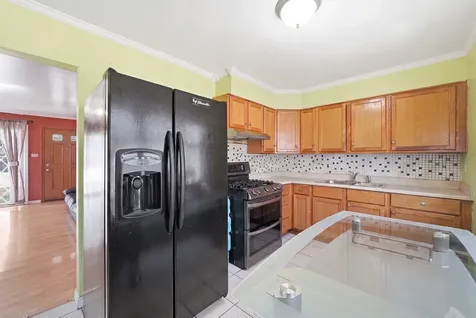 1107 Elmhurst Street Bensenville IL 60106