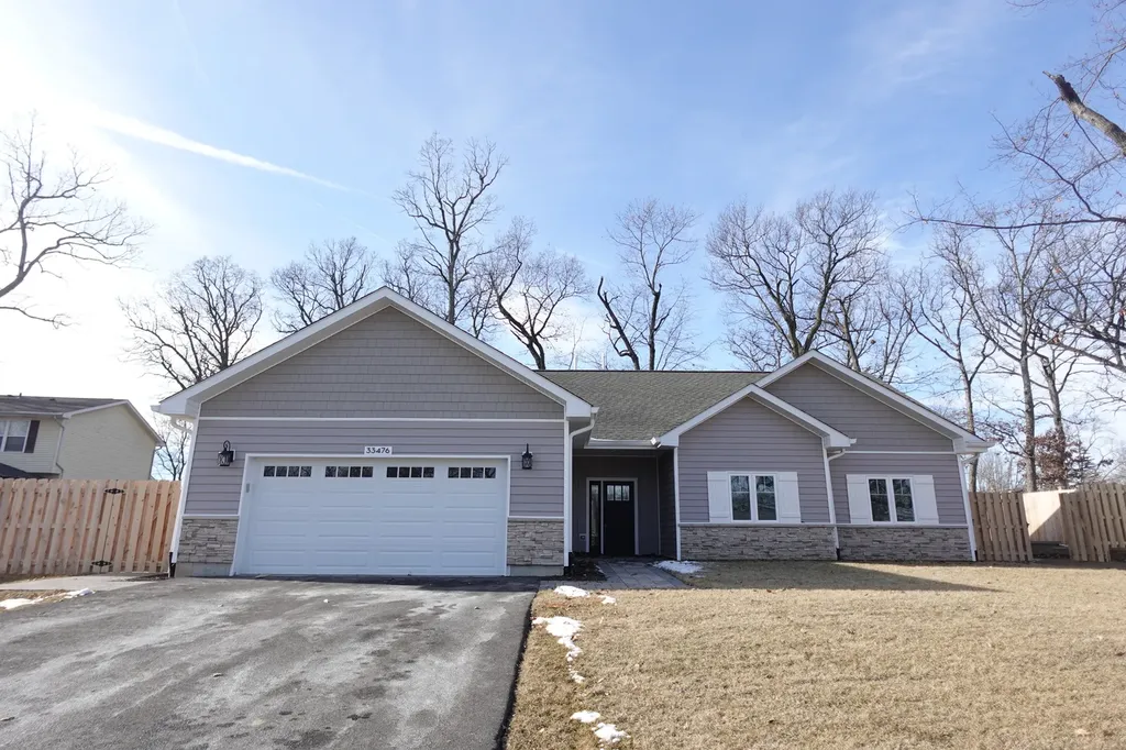 33476 North Evergreen Drive Grayslake IL 60030