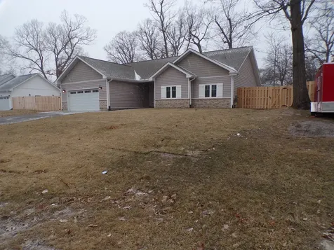 33476 North Evergreen Drive Grayslake IL 60030