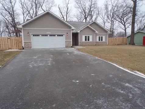 33476 North Evergreen Drive Grayslake IL 60030