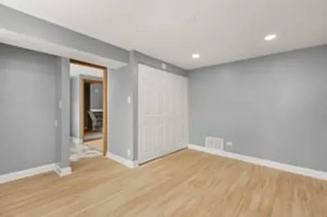 501 Lafayette Lane Hoffman Estates IL 60169