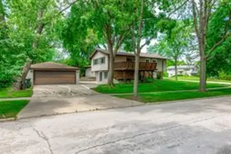 501 Lafayette Lane Hoffman Estates IL 60169