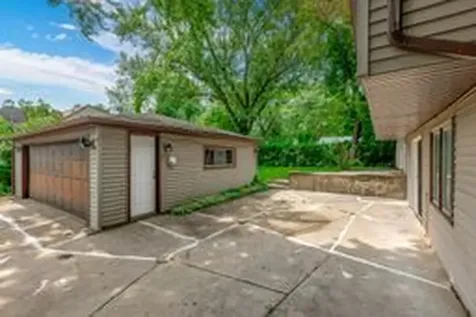 501 Lafayette Lane Hoffman Estates IL 60169