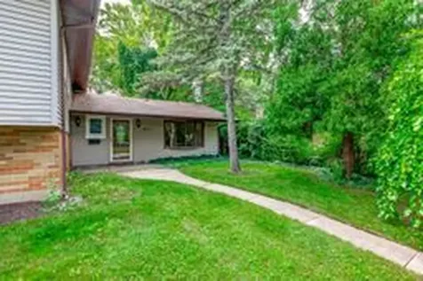 501 Lafayette Lane Hoffman Estates IL 60169